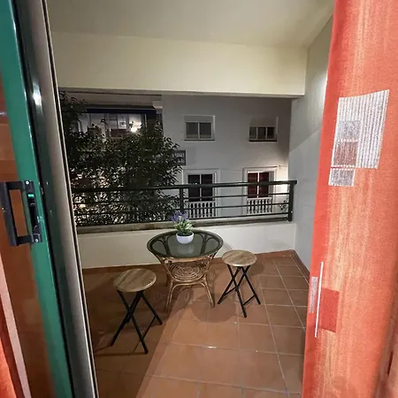 Estudio Muy Centrico En Marbella